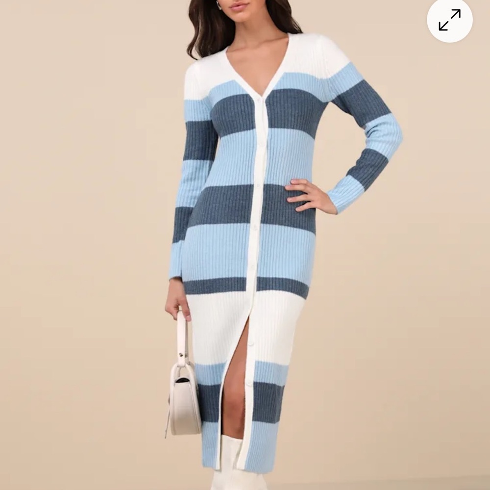 Lulu's Blue and White Striped Long Sleeve Dress